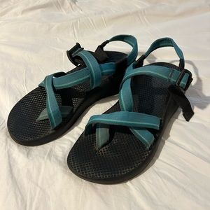 Chacos with blue stripe, Size 8